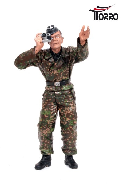 "Ladeschütze" Panzerbesatzung 1/16 Figur