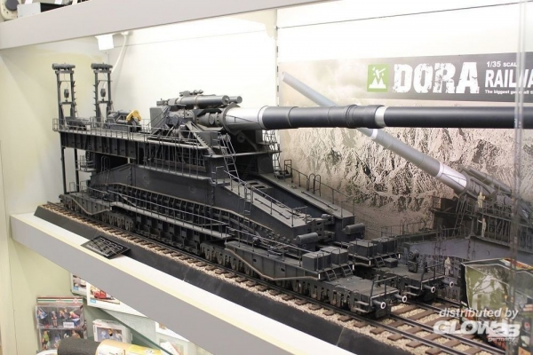 Dora Geschütz 80 cm Kanone (E) Maßstab: 1:35